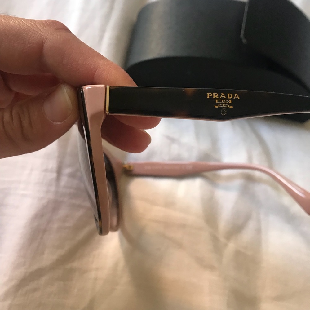 Like new PRADA cat eye glasses - Picture 2 of 5